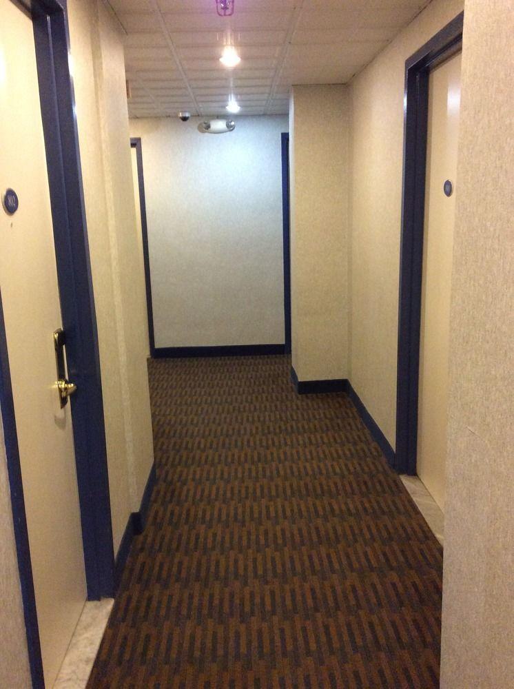 Park Savoy Hotel New York Exterior foto